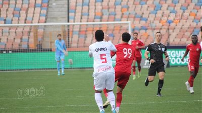 الزمالك يتقدم على حرس الحدود بهدف عبد الله السعيد في الشوط الأول 