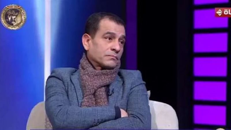 الفنان هشام عطوة،