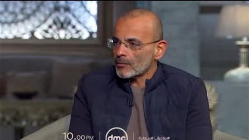 أيمن بهجت قمر، فيتو