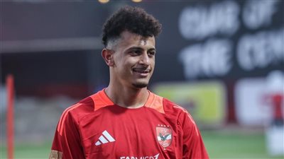 عمر الساعي لاعب الأهلي على رادار المصري البورسعيدي 