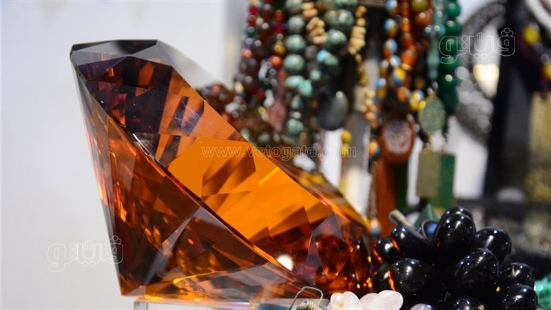 الأحجار الكريمة إرث