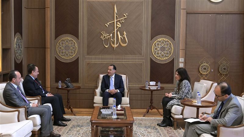 لقاء رئيس الوزراء