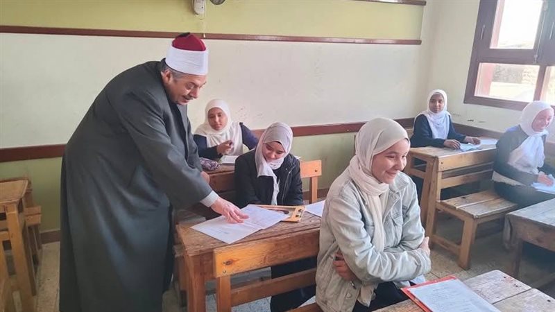 وظائف معلم مساعد