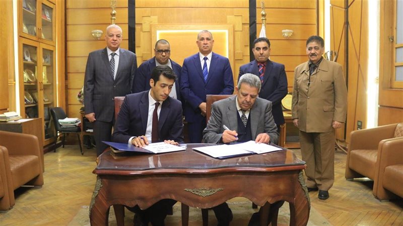 توقيع بروتوكول بين