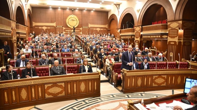 مناقشة النهوض بقطاع