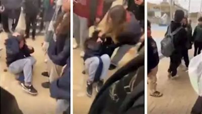 تفاصيل جديدة في مشاجرة مدرسة التجمع.. والدة الطالبة كارما تكشف سبب الواقعة.. ووالدها: لن أتصالح وسنواصل الإجراءات القانونية 