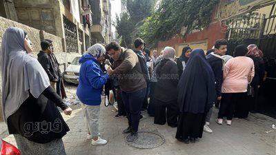 طلاب الشهادة الإعدادية بالجيزة عن الهندسة والإحصاء: الامتحان سهل والورق اتأخر 10 دقائق (فيديو) 