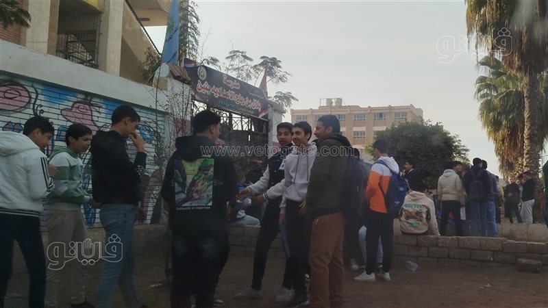 امتحانات طلاب الشهادة