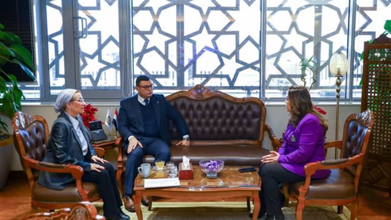 وزراء البيئة والإسكان