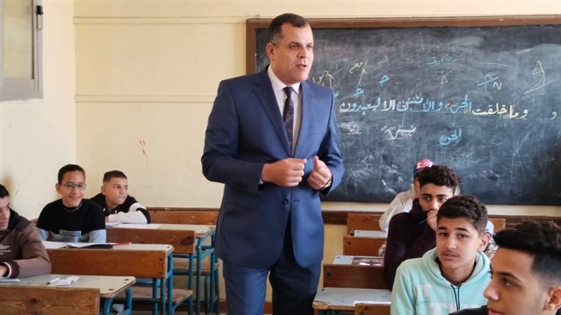 ياسر عماره وكيل وزارة