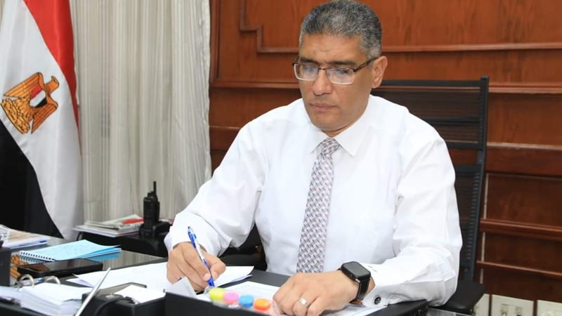 محافظ الجيزة 