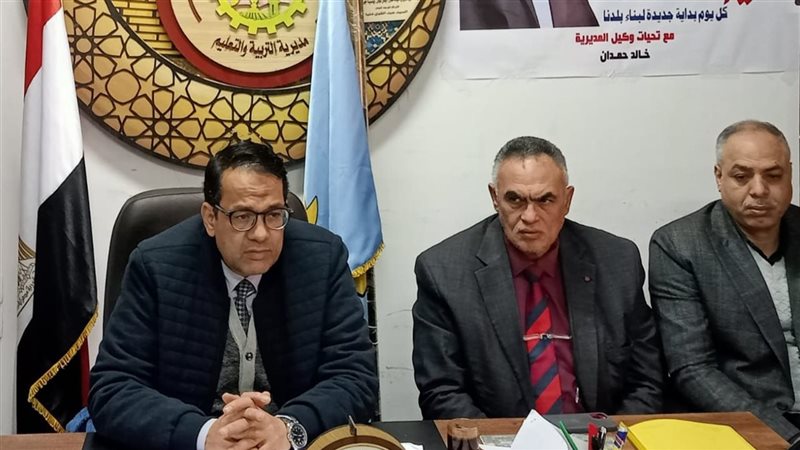 ناصر حسن، وكيل وزارة
