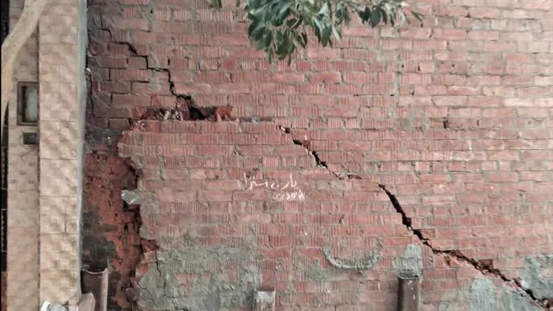 تصدعات بمنزل في المنصورة،