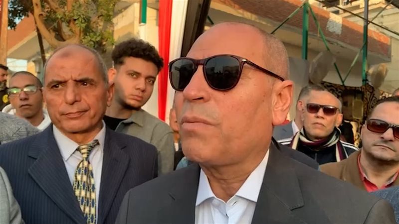 الدكتور إبراهيم صابر