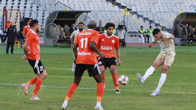 مباراة الأهلي وفاركو