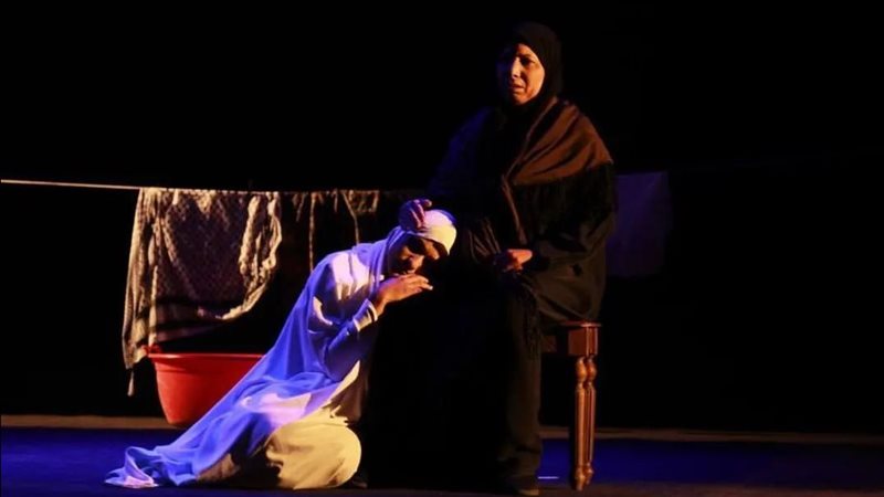عروض المهرجان المسرحي