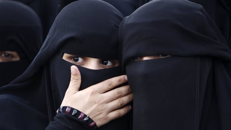 النقاب، فيتو
