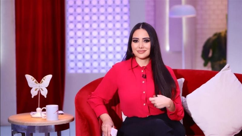 الإعلامية بثينة توكل،