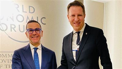 وزير الاستثمار يلتقي مارك فلاسيك أستاذ القانون والسياسة العامة بجامعة جورج تاون