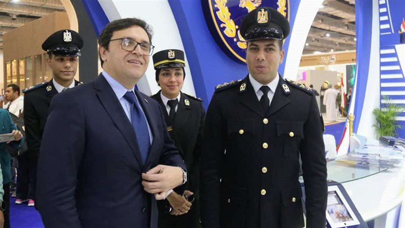 وزير الثقافة، فيتو