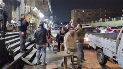 حملات موسعة لإزالة إشغالات الباعه الجائلين بسوق الجمعة فى الإسكندرية 