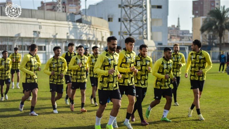 الإسماعيلي، فيتو