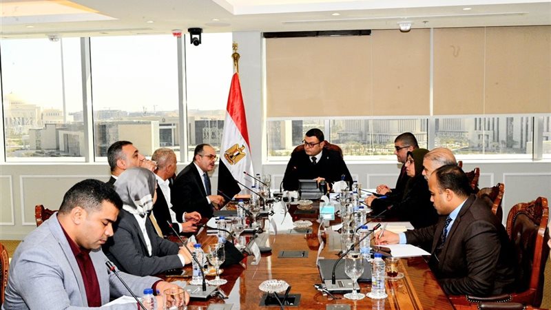 اجتماع وزير الاسكان