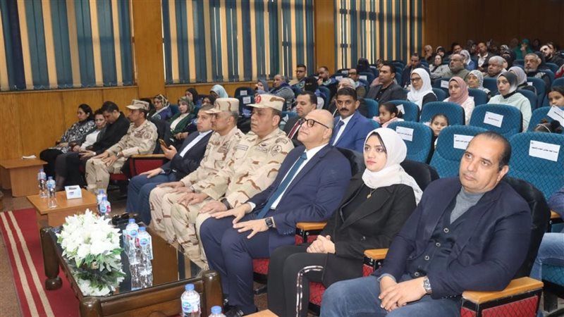 محافظ القليوبية خلال