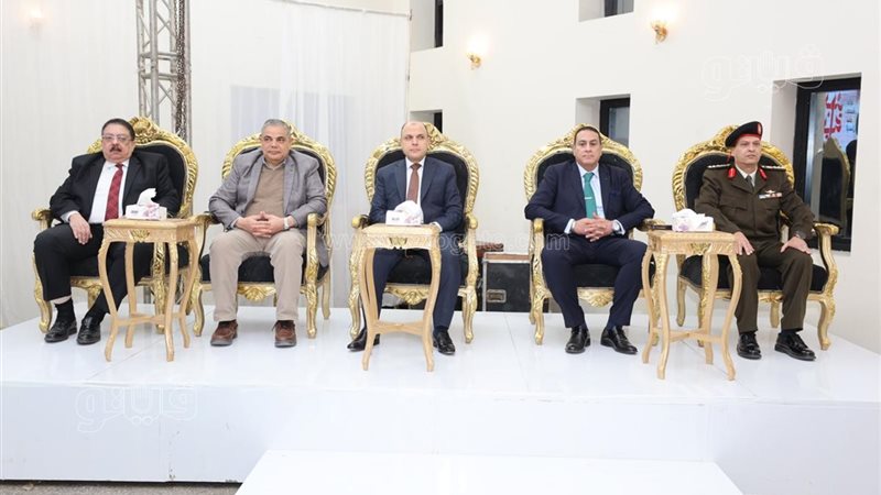 الندوة 