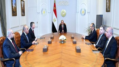 خلق فرص عمل وإنشاء فروع جديدة بمصر، أبرز مباحثات السيسي مع رئيس شركة كونسنتركس الأمريكية