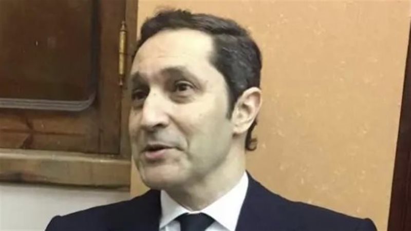 علاء مبارك يكشف أمر