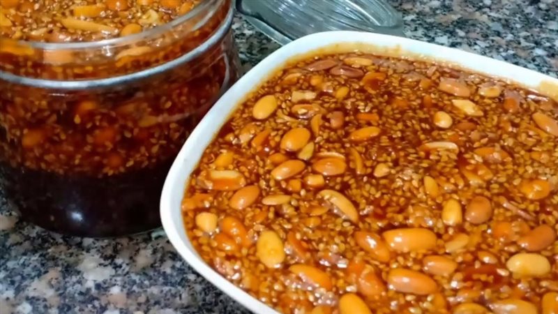الحلبة المعقودة