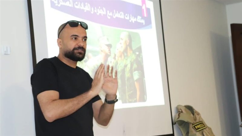 أحمد العميد، فيتو
