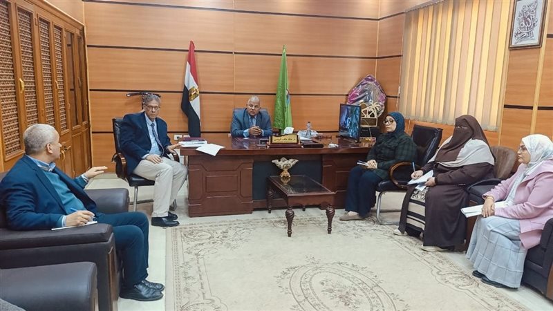 جانب من الاجتماع،