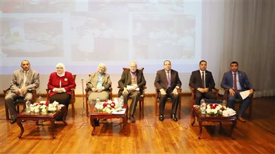 توصيات المؤتمر السنوي العشرين لمركز تعليم الكبار بجامعة عين شمس 