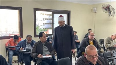 انطلاق اختبارات نهاية المستوى برواق العلوم الشرعية والعربية بالإسكندرية