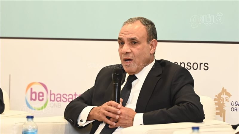 الدكتور بدر عبد العاطي