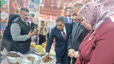 البلح يبدأ من 15 جنيها وقمر الدين بـ 25، أسعار الياميش في 