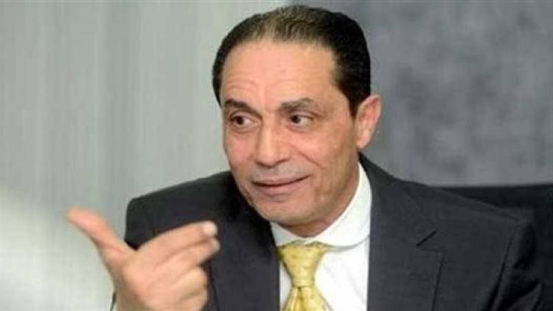 الدكتور سامي عبدالعزيز