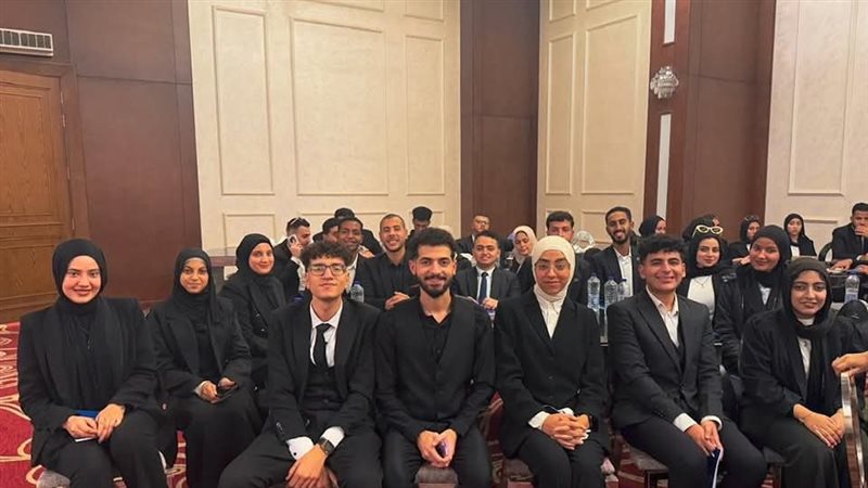جامعة عين شمس، فيتو