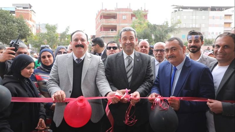 محافظ دمياط يفتتح