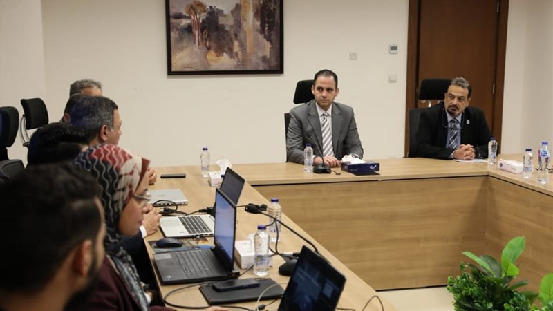 اجتماع د. محمد الطيب