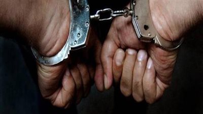 القبض على مسن دهس جاره بسبب خلافات بينهما بحلوان