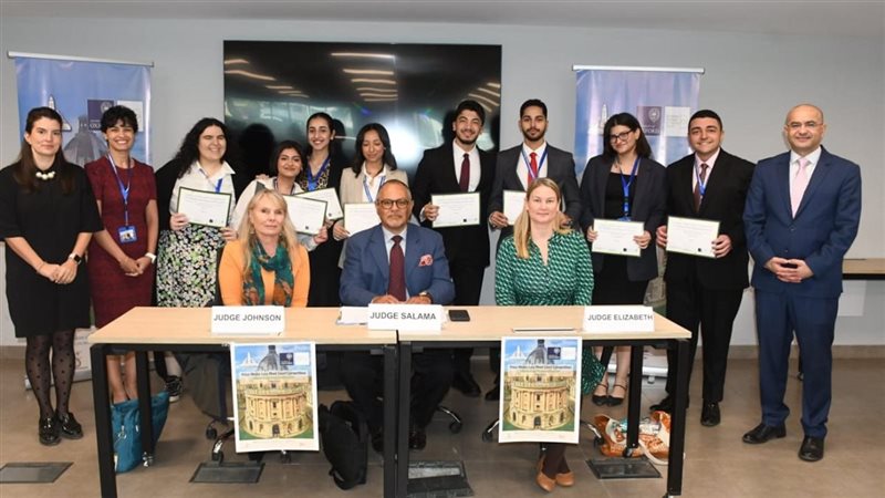 جامعة عين شمس، فيتو