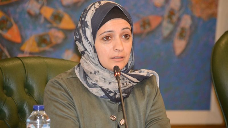 إيناس حمدان، مدير