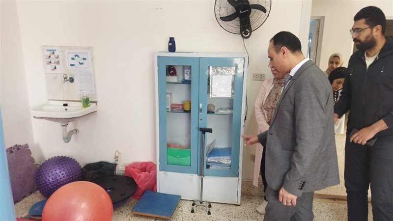 جميعة يتفقد مركز