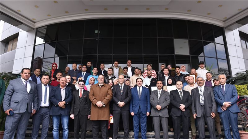 وزير العمل، فيتو