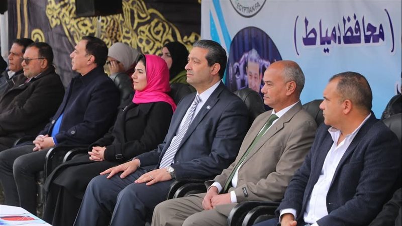 محافظ دمياط يشهد
