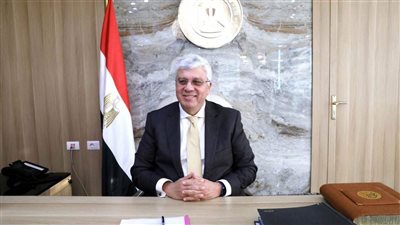 رسائل وزير التعليم العالي لأعضاء هيئة التدريس والعاملين والطلاب بالجامعات والمعاهد