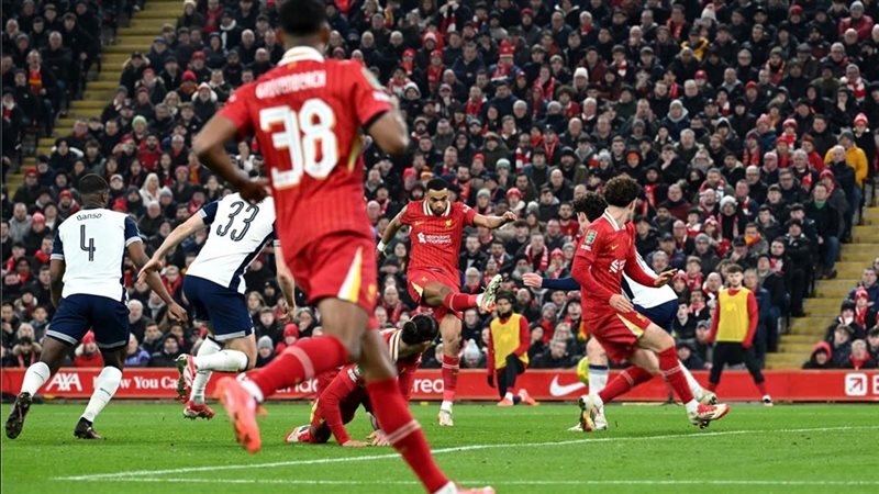 ليفربول وتوتنهام
